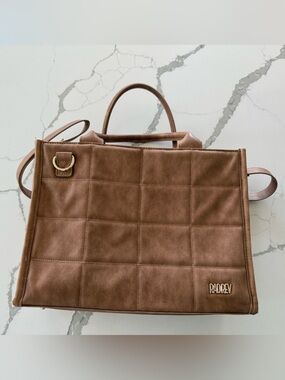 Rad Rev Boxy Tote MAX in Oak